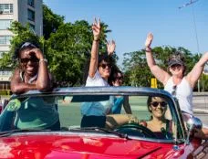 Locos por ir a cuba